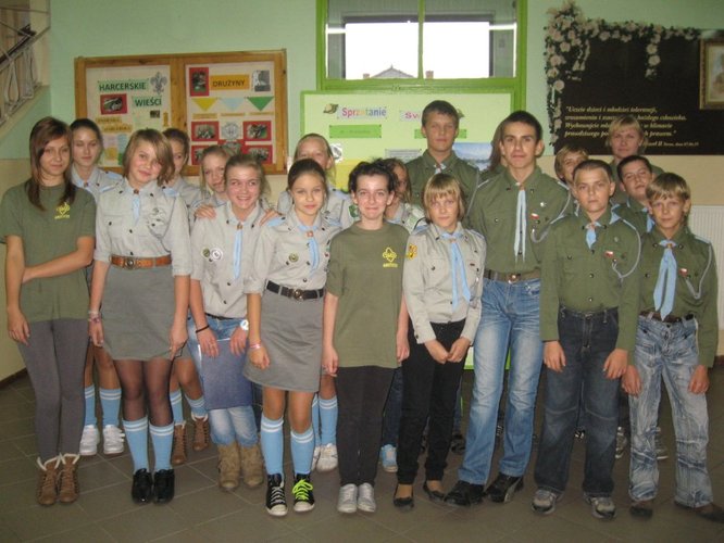 Zbierali nakrętki, aby pomóc Wojtkowi (GALERIA ZDJĘĆ)