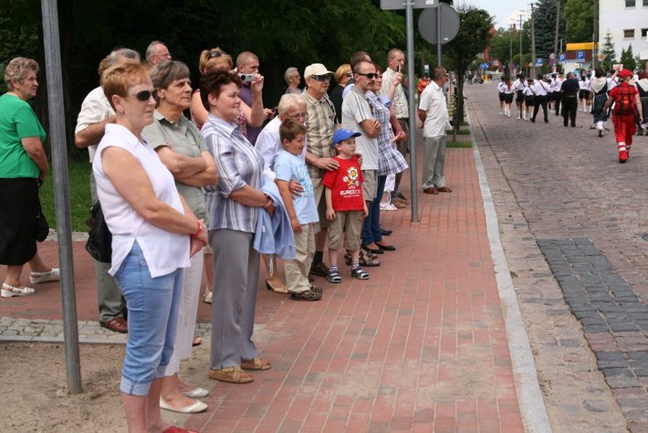 Borowiacy przeszli w historycznej paradzie GALERIA ZDJĘĆ