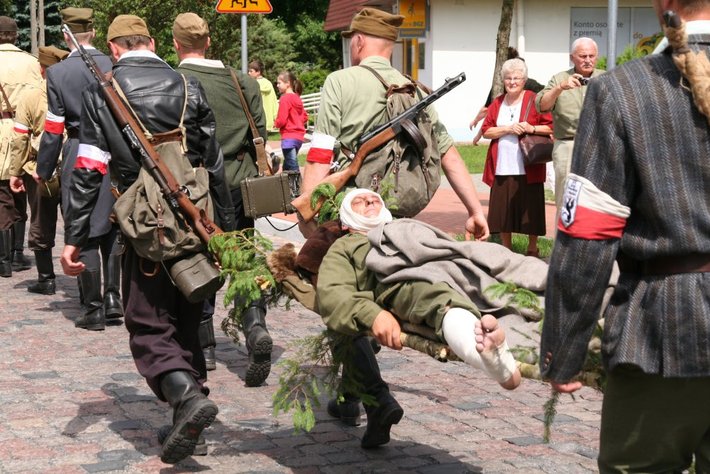 Borowiacy przeszli w historycznej paradzie GALERIA ZDJĘĆ