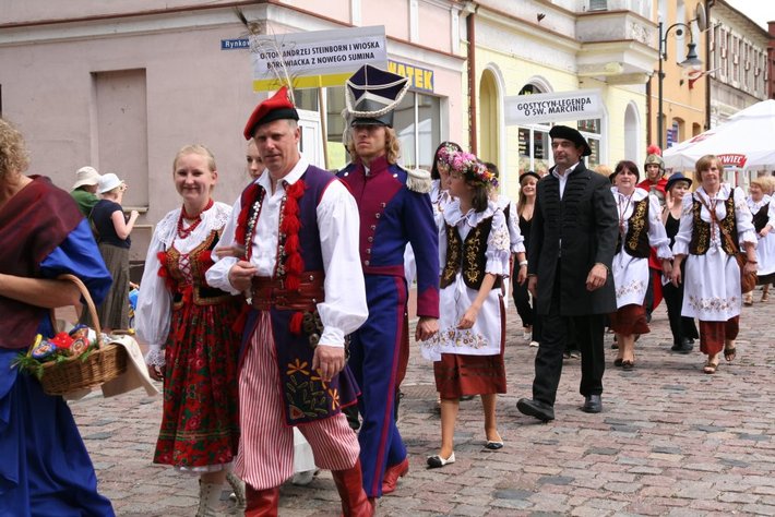 Borowiacy przeszli w historycznej paradzie GALERIA ZDJĘĆ