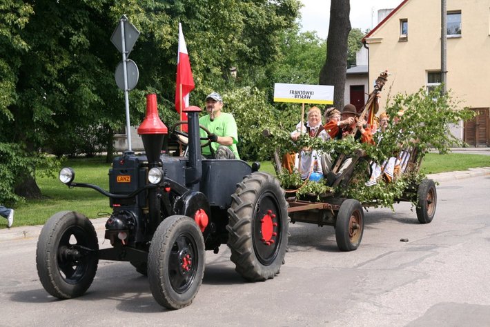 Borowiacy przeszli w historycznej paradzie GALERIA ZDJĘĆ