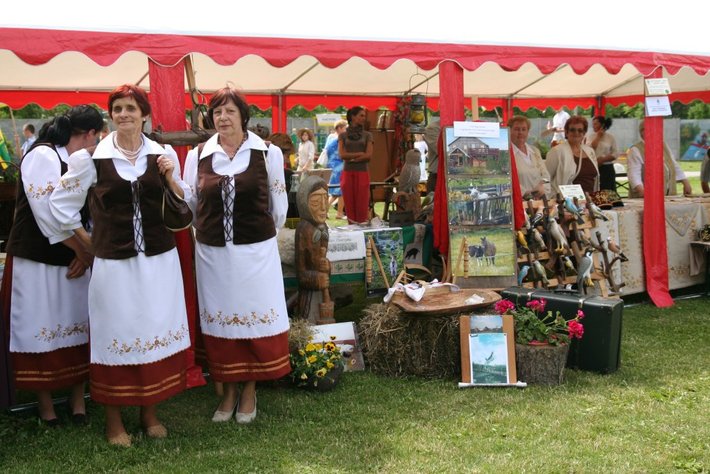 Borowiacy przeszli w historycznej paradzie GALERIA ZDJĘĆ