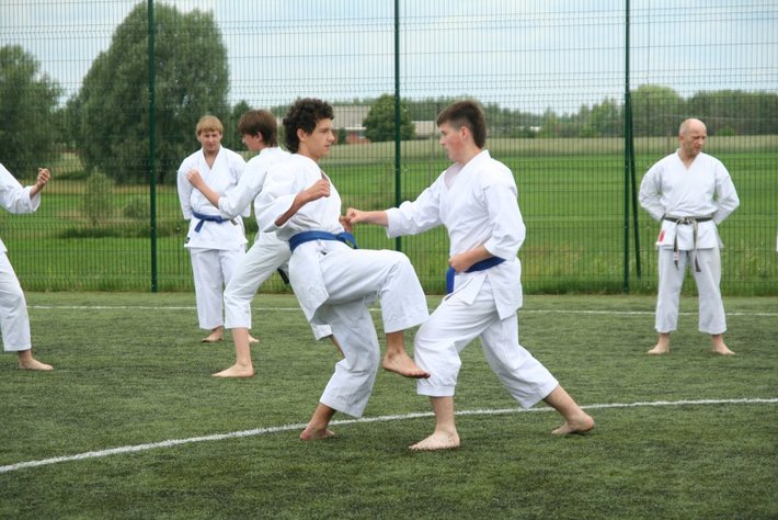 Kopali piłkę charytatywnie GALERIA ZDJĘĆ