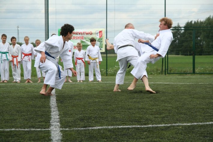 Kopali piłkę charytatywnie GALERIA ZDJĘĆ