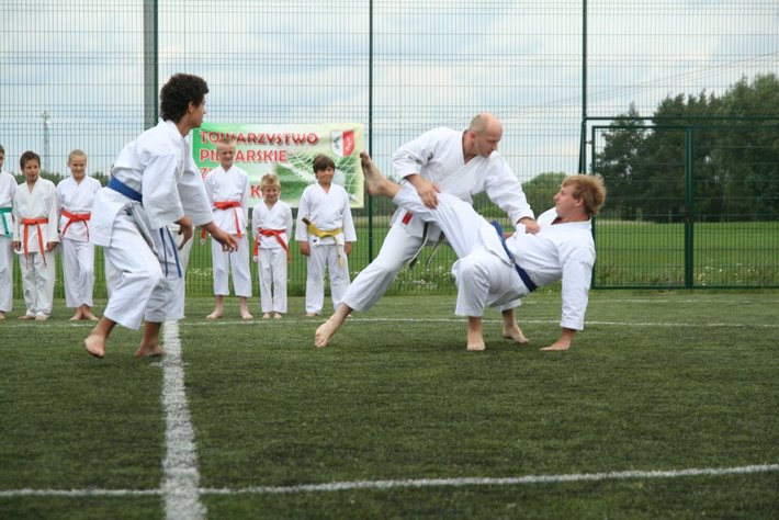 Kopali piłkę charytatywnie GALERIA ZDJĘĆ