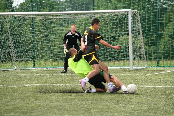 Kopali piłkę charytatywnie GALERIA ZDJĘĆ