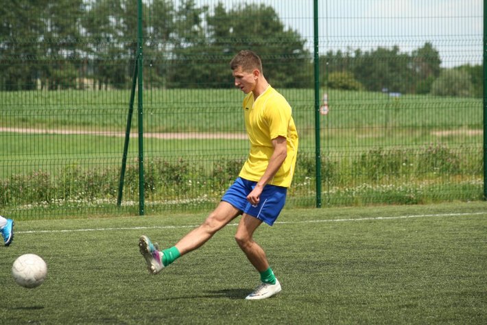 Kopali piłkę charytatywnie GALERIA ZDJĘĆ