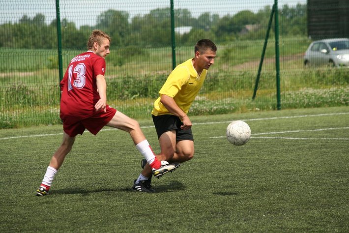 Kopali piłkę charytatywnie GALERIA ZDJĘĆ