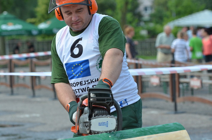 Mistrzostwa drwali w Tucholi ZDJĘCIA