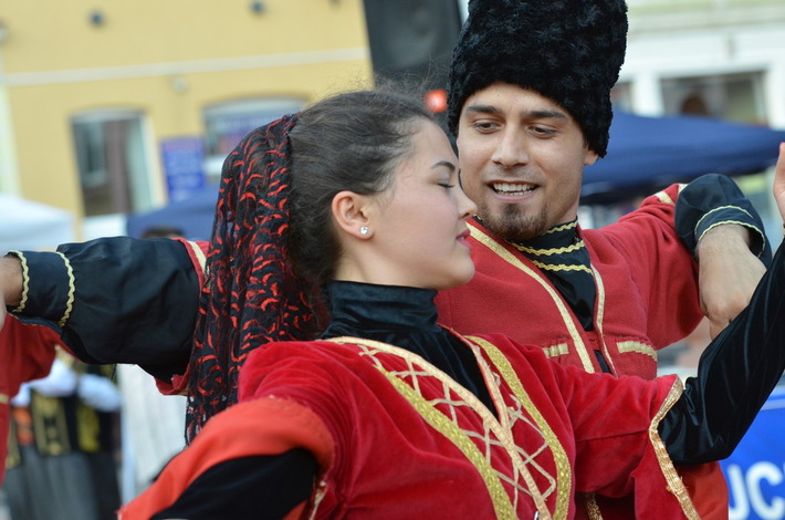 Indie, Turcja, Polska - Folklorystyczny miks w Tucholi ZDJĘCIA/FILMY