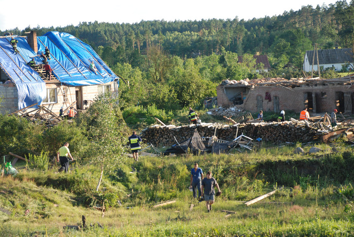 Widok jak po bombardowaniu ZDJĘCIA
