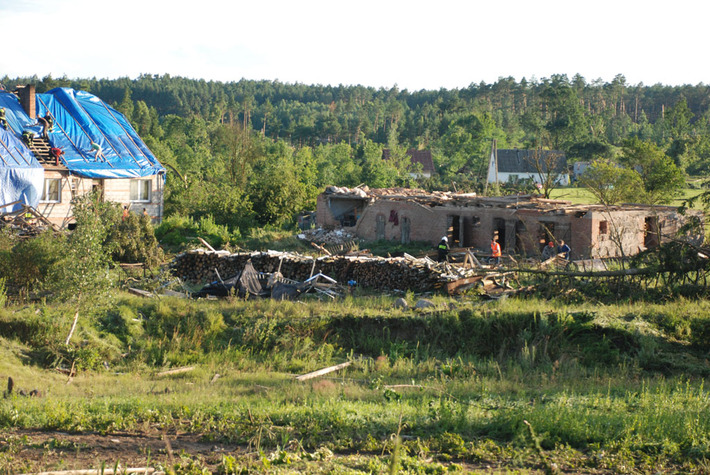 Widok jak po bombardowaniu ZDJĘCIA