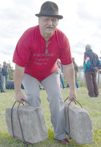 Starosta i wójt... macali kurę