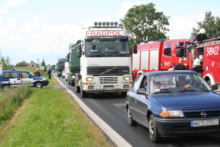 TIR płonął na drodze ZDJĘCIA