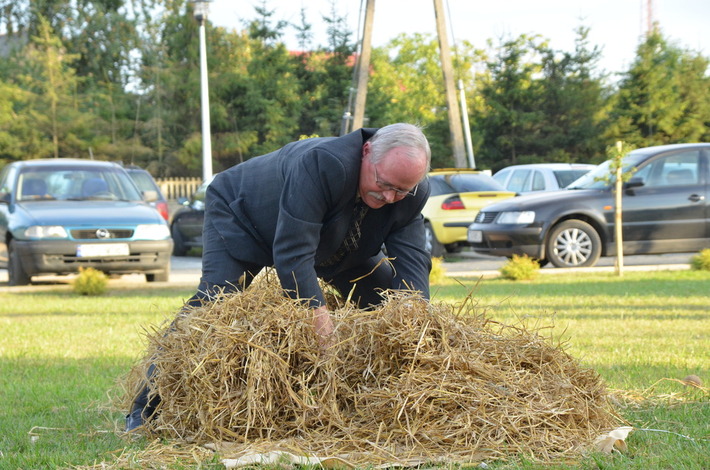 Dożynkowa zabawa w Bysławiu ZDJĘCIA I FILM