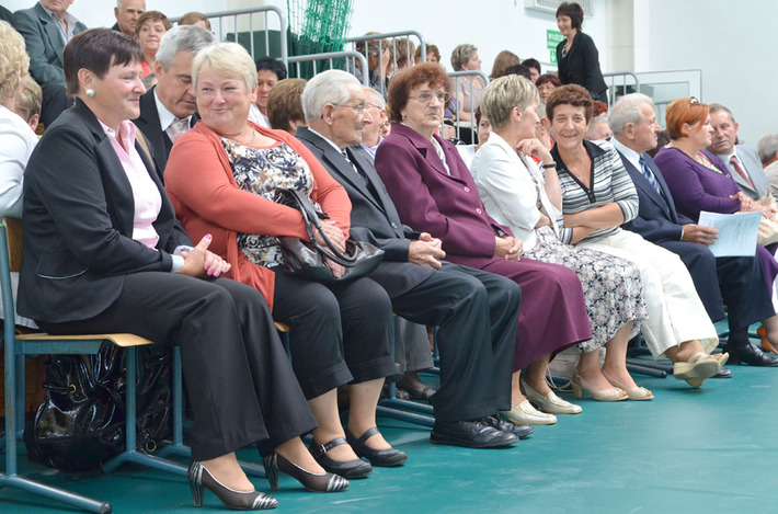 Ponad 120 absolwentów