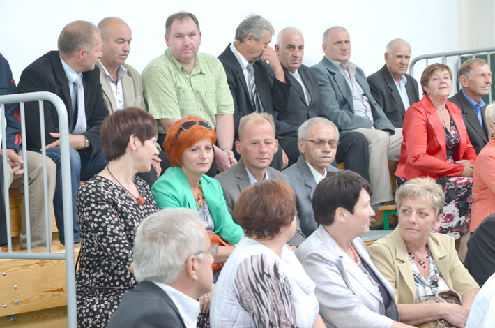 Ponad 120 absolwentów