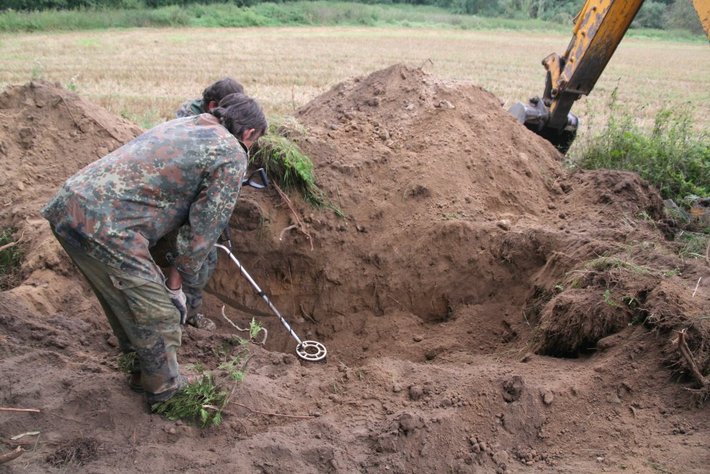 Odkopali szczątki saperów z II wojny światowej ZDJĘCIA