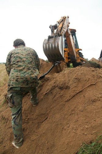 Odkopali szczątki saperów z II wojny światowej ZDJĘCIA