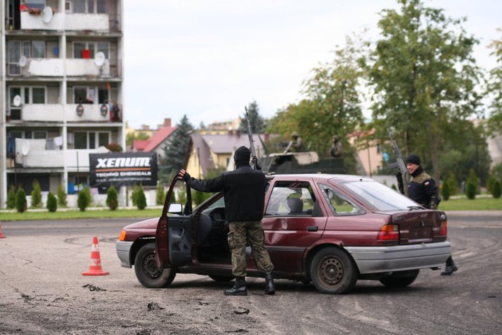 Zdzierali opony, by pomóc potrzebującym GALERIA ZDJĘĆ