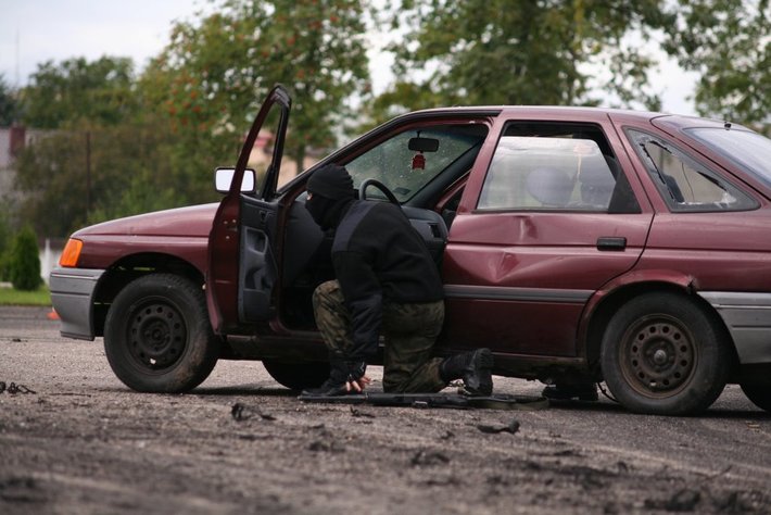Zdzierali opony, by pomóc potrzebującym GALERIA ZDJĘĆ