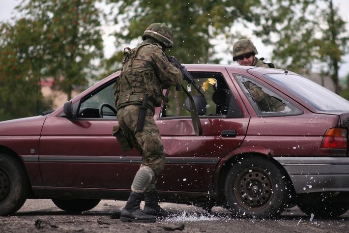 Zdzierali opony, by pomóc potrzebującym GALERIA ZDJĘĆ