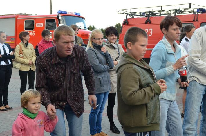 Piknik i otwarcie małej infrastruktury GALERIA ZDJĘĆ