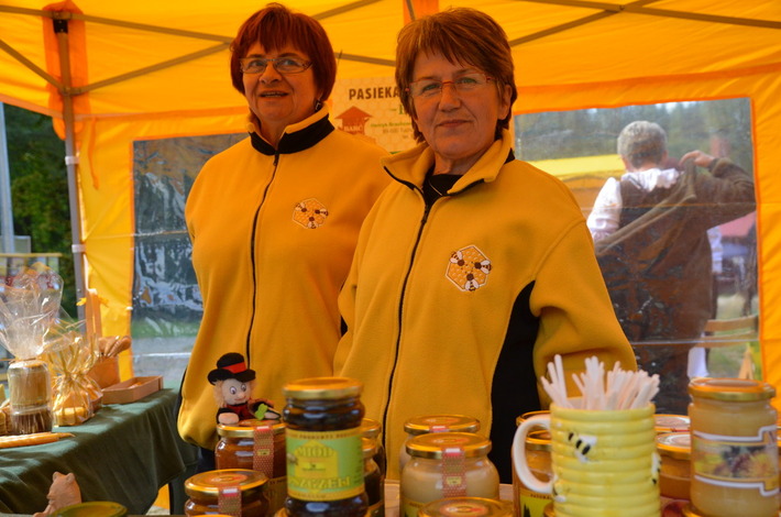 O miodzie prawie wszystko GALERIA ZDJĘĆ