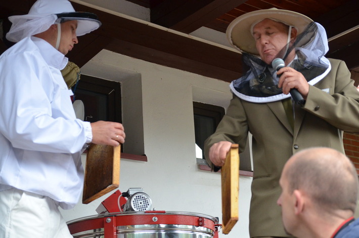 O miodzie prawie wszystko GALERIA ZDJĘĆ