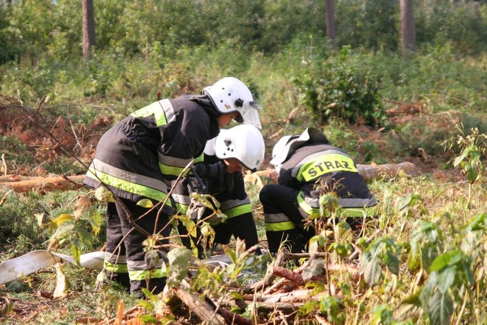 Strażacy podłożyli ogień... GALERIA ZDJĘĆ