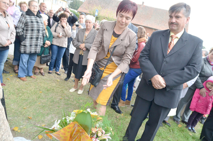 Jeden dzień ? aż trzy uroczystości