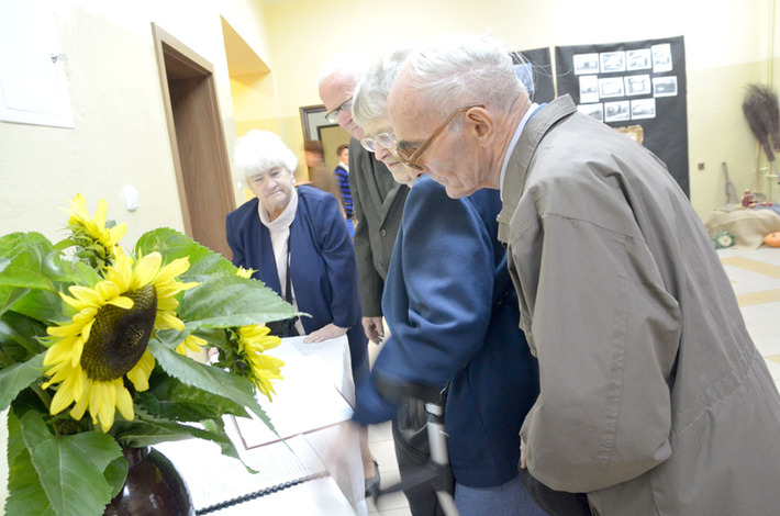 Jeden dzień ? aż trzy uroczystości