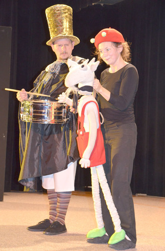 Koziołek skakał na scenie