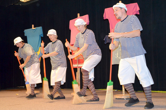 Koziołek skakał na scenie