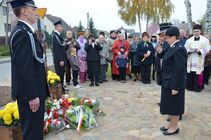 Zamordowany duchowny został upamiętniony ZDJĘCIA