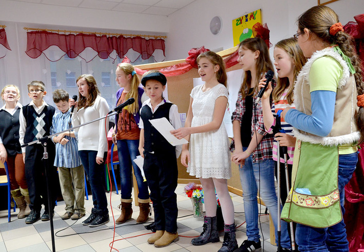 Familiada dla seniorów ZDJĘCIA