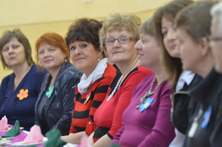 Gospodynie świętowały z seniorami ZDJĘCIA/FILM