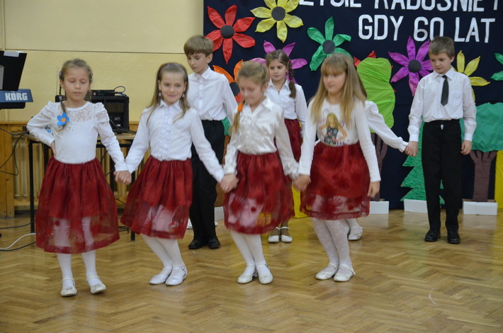 Gospodynie świętowały z seniorami ZDJĘCIA/FILM