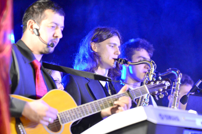 75 lat ? 5149 absolwentów ZDJĘCIA