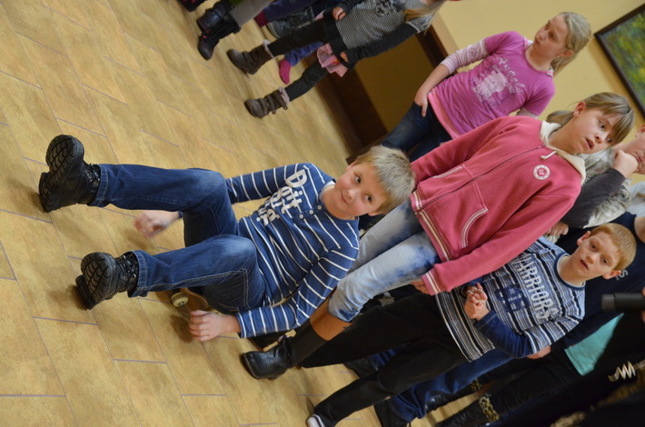 Mikołaja popisy na... deskorolce