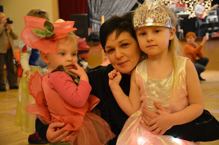 Czarowały wspólnie z iluzjonistą!