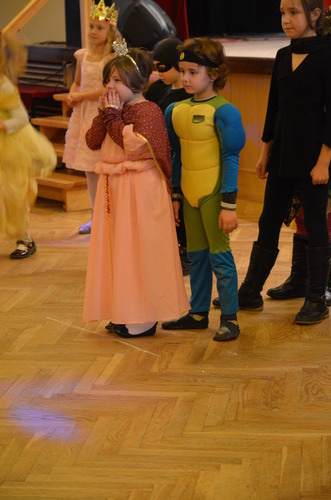 Czarowały wspólnie z iluzjonistą!