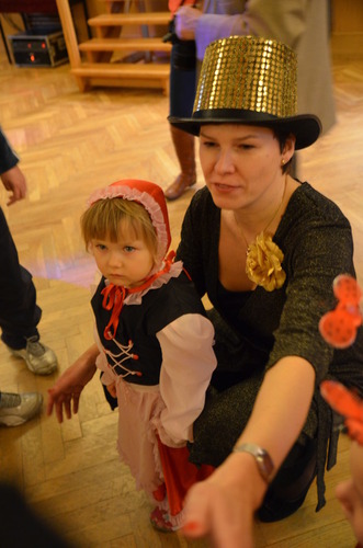 Czarowały wspólnie z iluzjonistą!