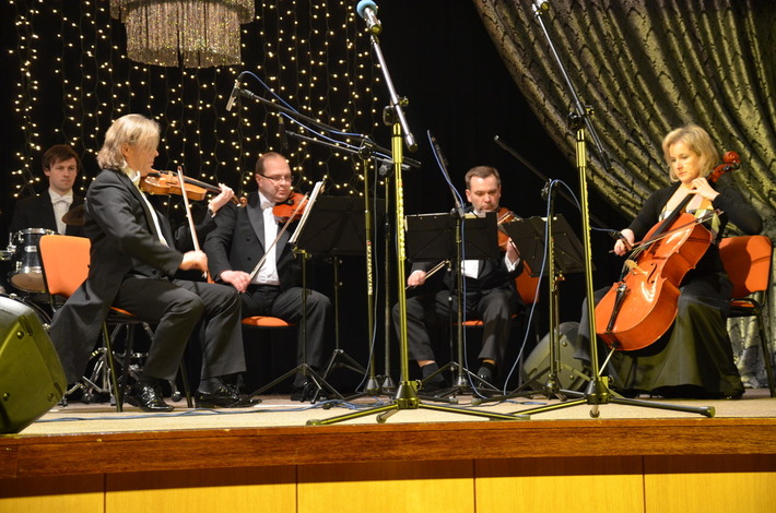 Zakochane dźwięki wypełniły ośrodek kultury  ZDJĘCIA / FILM