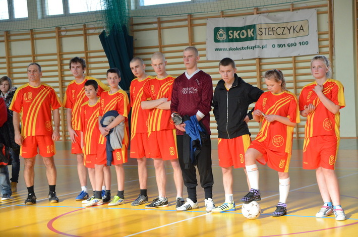 Piłka ich zintegrowała