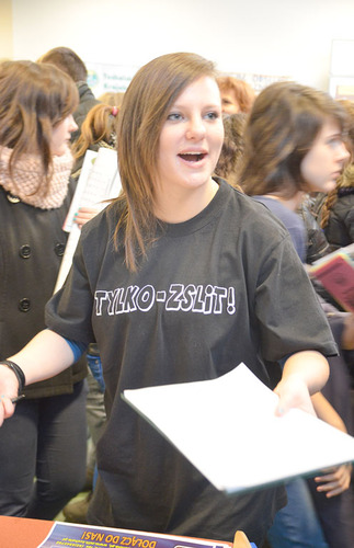 Udane, ale ciasne targi edukacyjne. Setki uczniów!