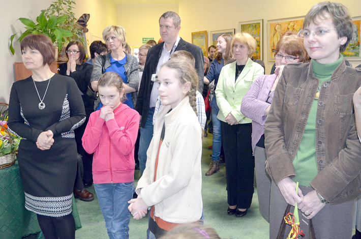 Ma dopiero 11 lat, a już otworzyła swoją wystawę