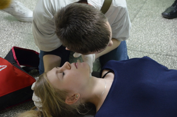 Dodatkowe umiejętności? Ratowanie życia