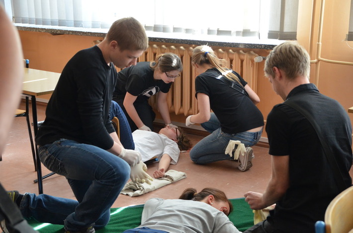 Dodatkowe umiejętności? Ratowanie życia