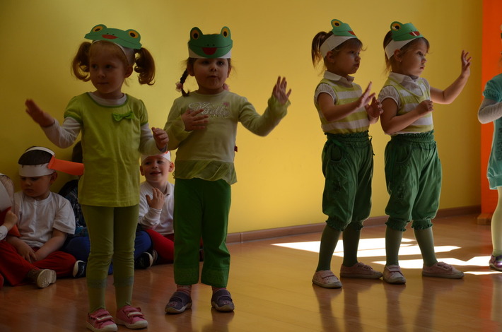 Przedszkolacy na festiwalu wiosennym